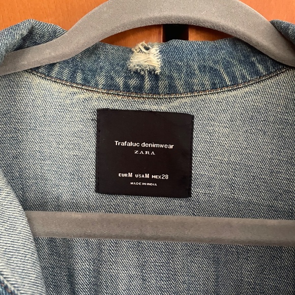 Zara embroidered oversized boho denim jacket - Picture 4 of 4